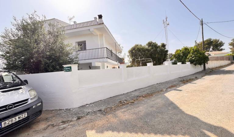 WhatsApp Image 2025-11-05 at 14.06.08 (1)