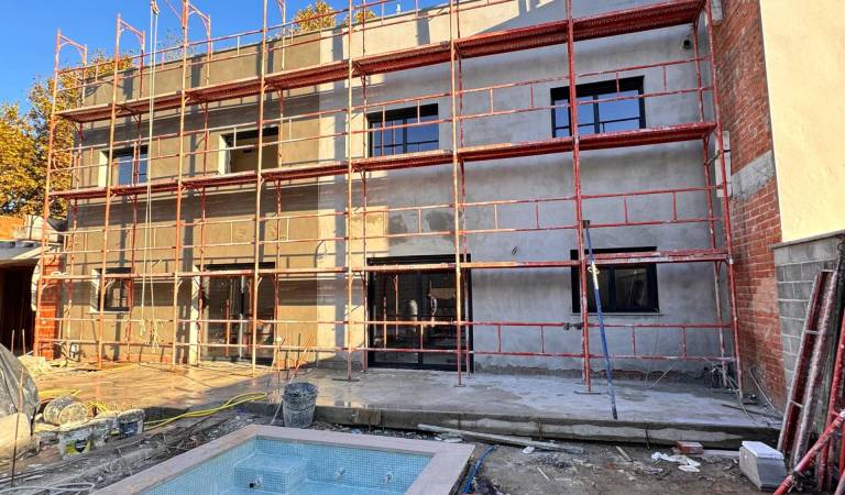 WhatsApp Image 2025-11-05 at 14.52.12 (1)